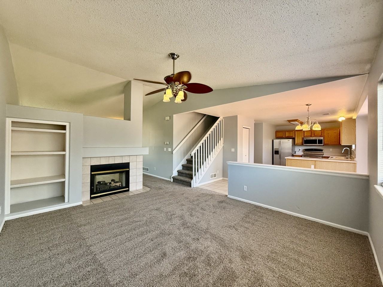 21526 E Crestline Dr - Photo 4 of 16