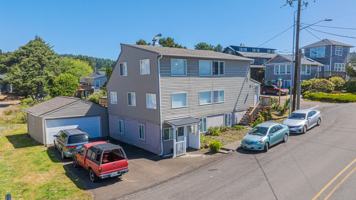 featured image of 537 Sw 32nd St