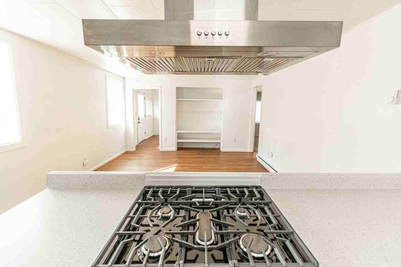 537 Sw 32nd St - Photo 5 of 13