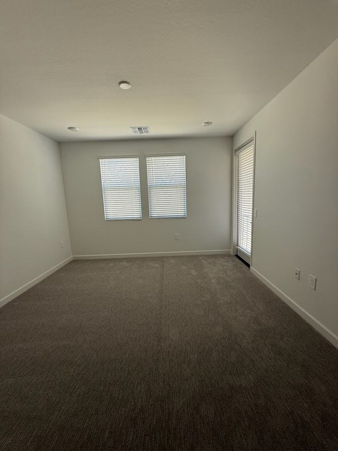 9837 S 12th St - Photo 7 of 20