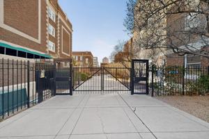 featured image of 300 Tijeras Ave Ne #105