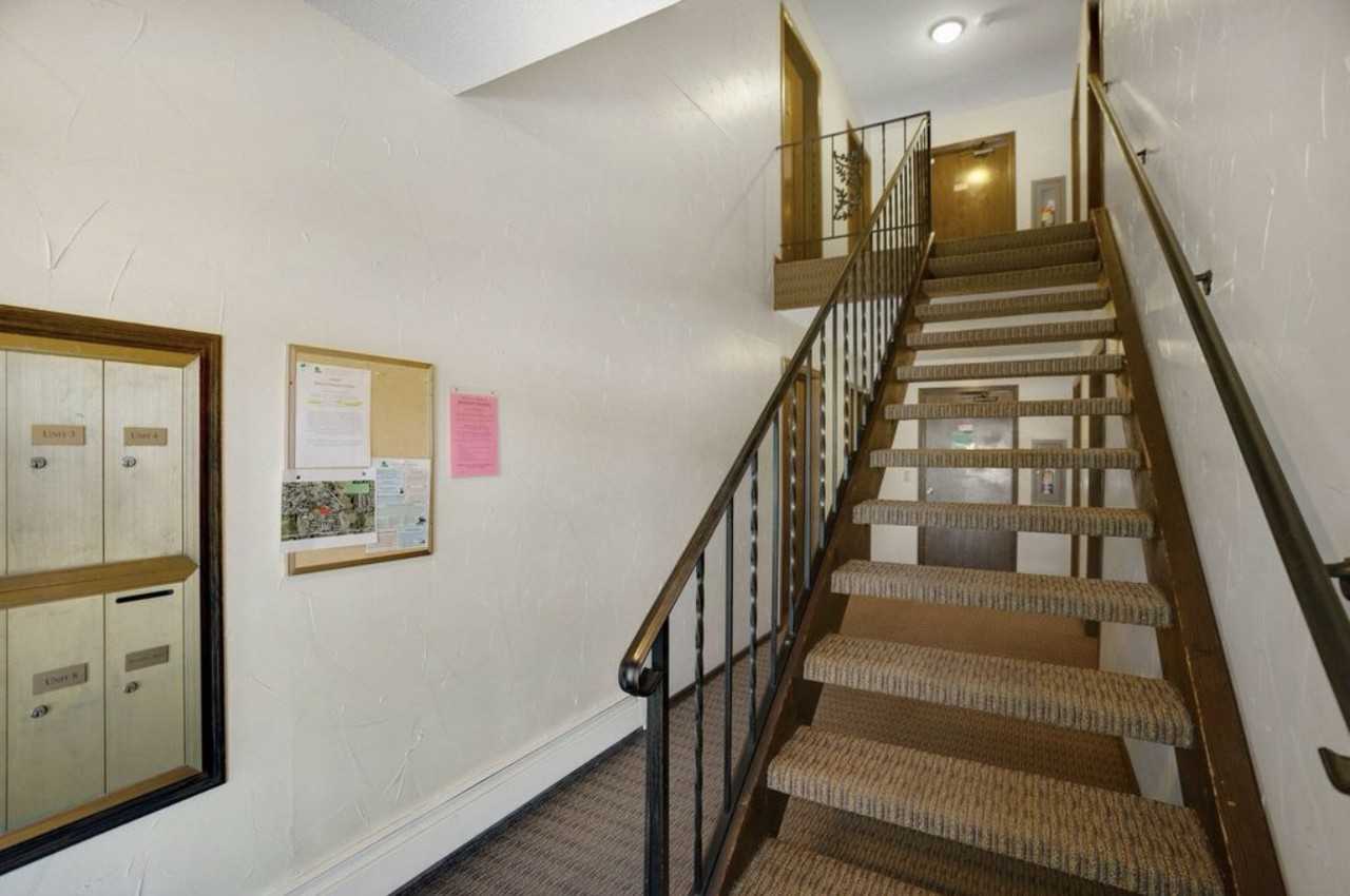 820 Old Settlers Trl #6 - Photo 4 of 14