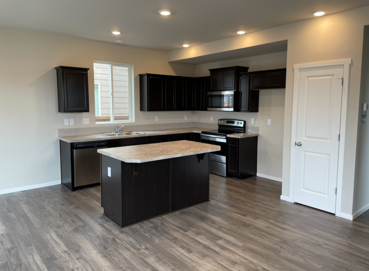 18744 110th Ave E #NA - Photo 5 of 16