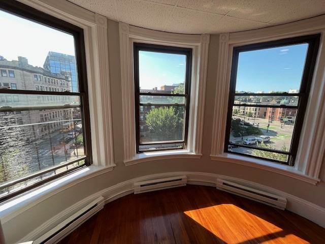 868 Beacon St #15 - Photo 4 of 6