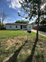 featured image of 925 6th St #NA