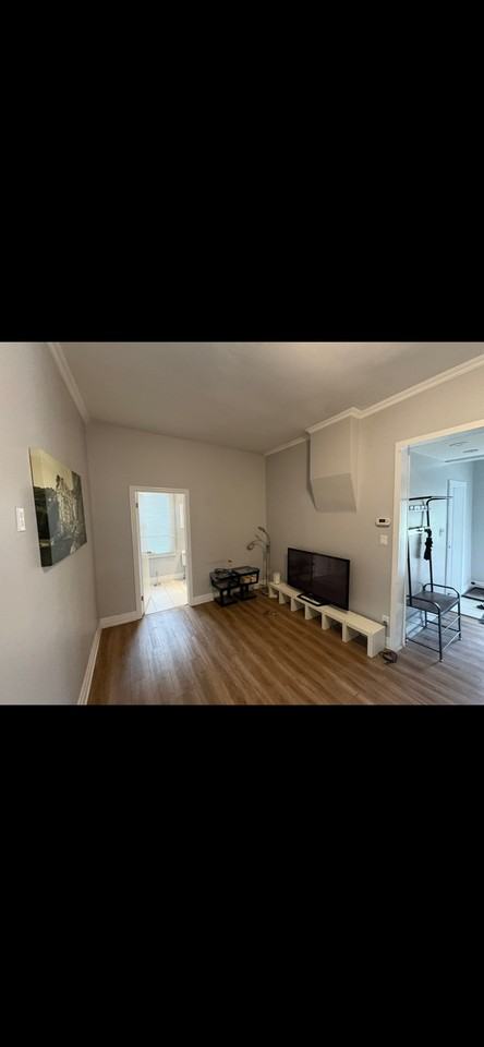 22 Blackfriars St - Photo 3 of 9