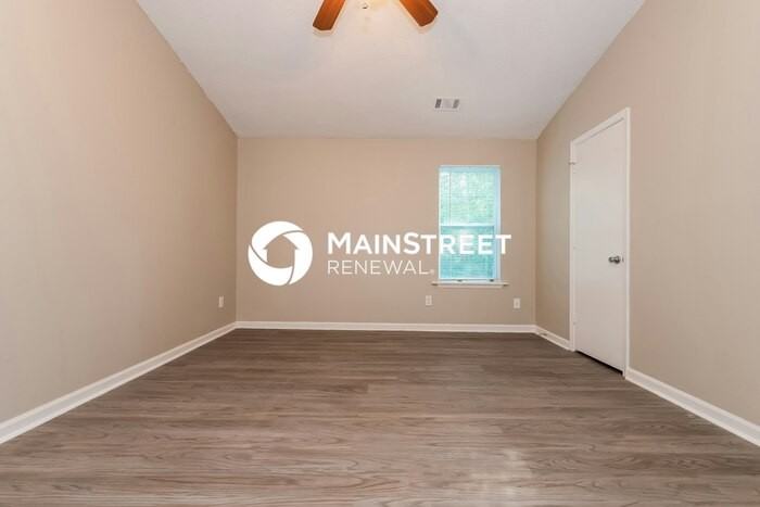 6265 Leverett Dr - Photo 6 of 16
