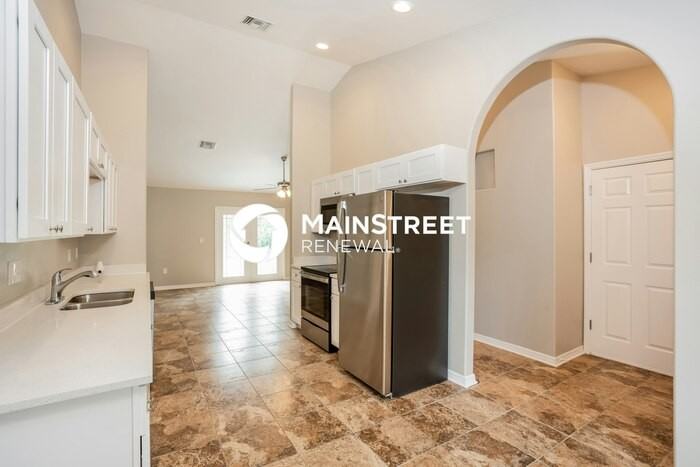 1383 Eppinger Dr - Photo 5 of 16