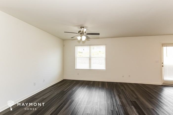 5685 Timber Leaf Loop - Photo 4 of 15