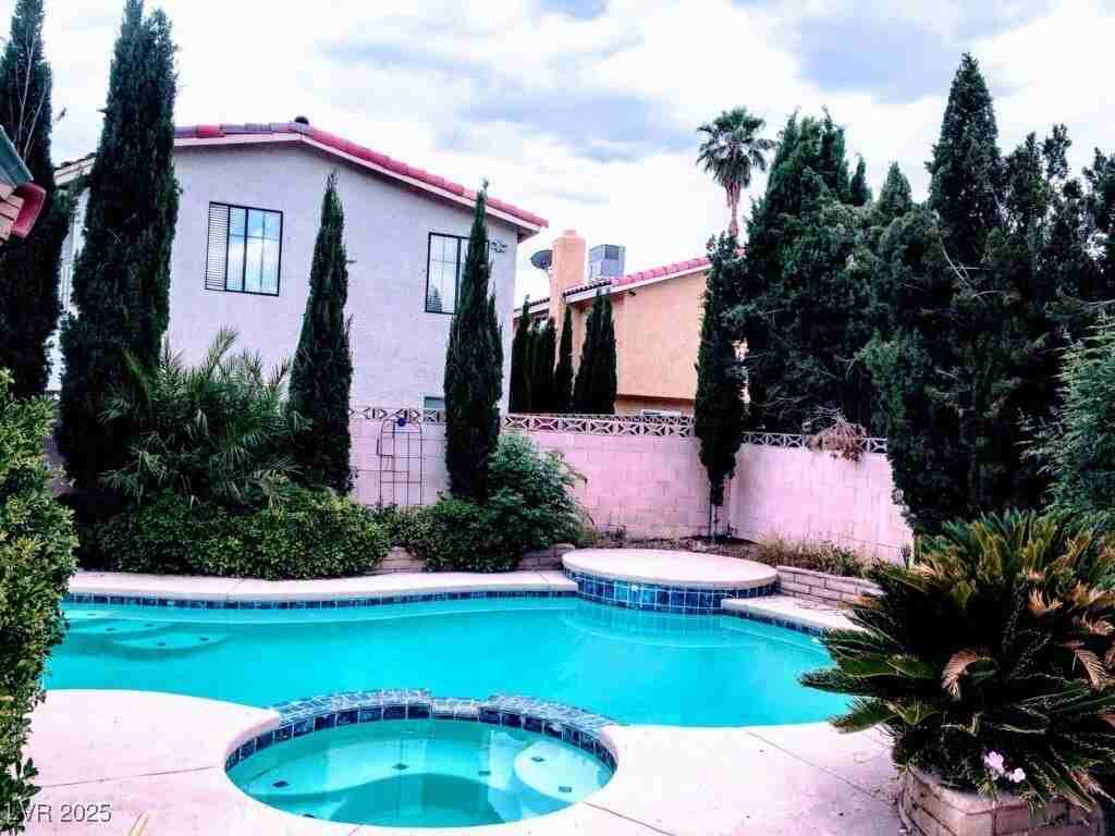 5315 Winston Dr - Photo 2 of 50