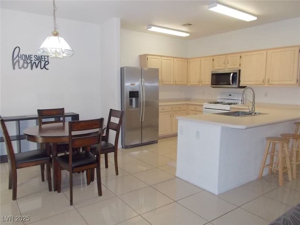 855 N Stephanie St #2312 - Photo 7 of 27