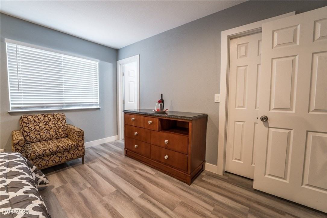 3955 Savoy Ct - Photo 5 of 50