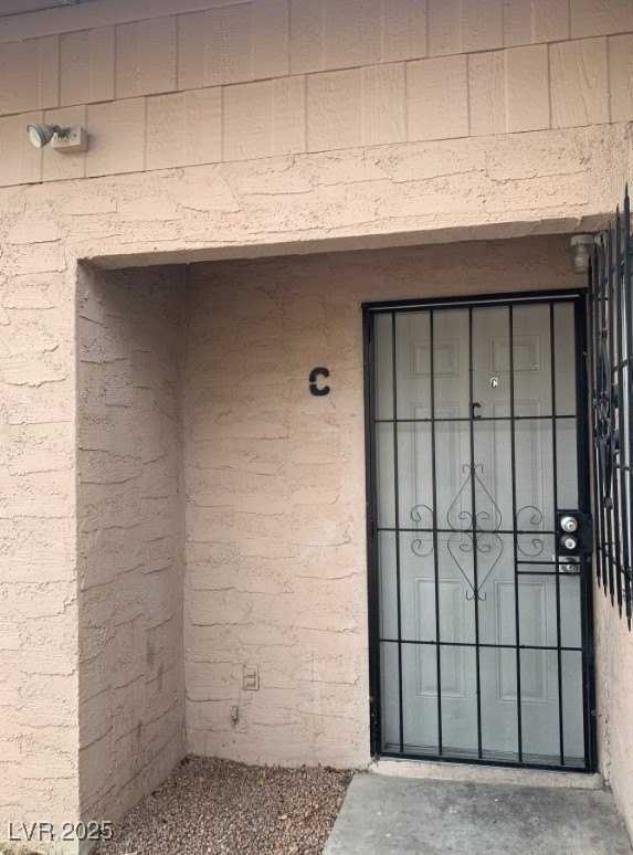 5148 Greene Ln #C - Photo 2 of 10