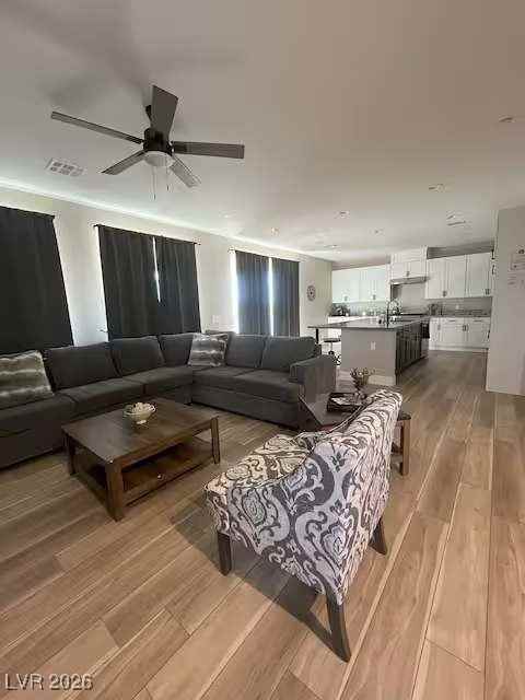 724 N Naples St - Photo 5 of 15