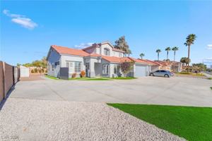 featured image of 2076 E Wigwam Ave
