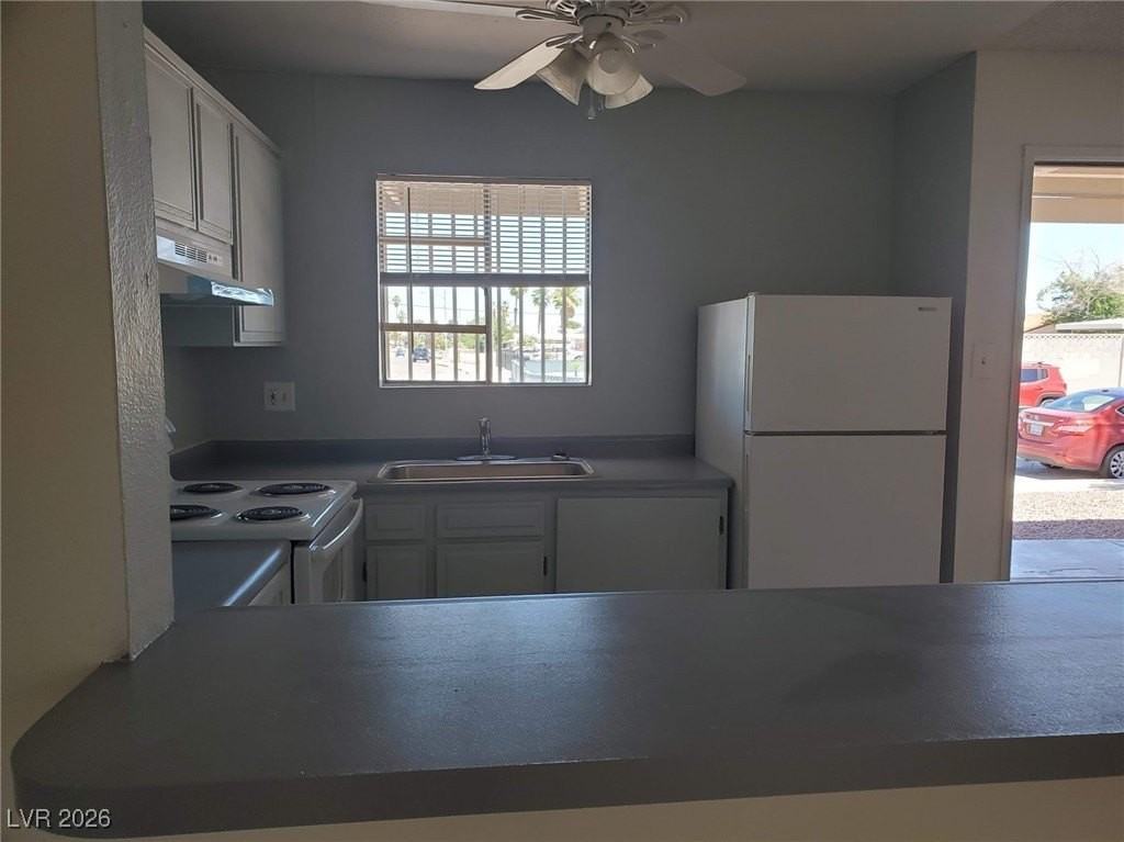 5390 Swenson St #27 - Photo 5 of 17