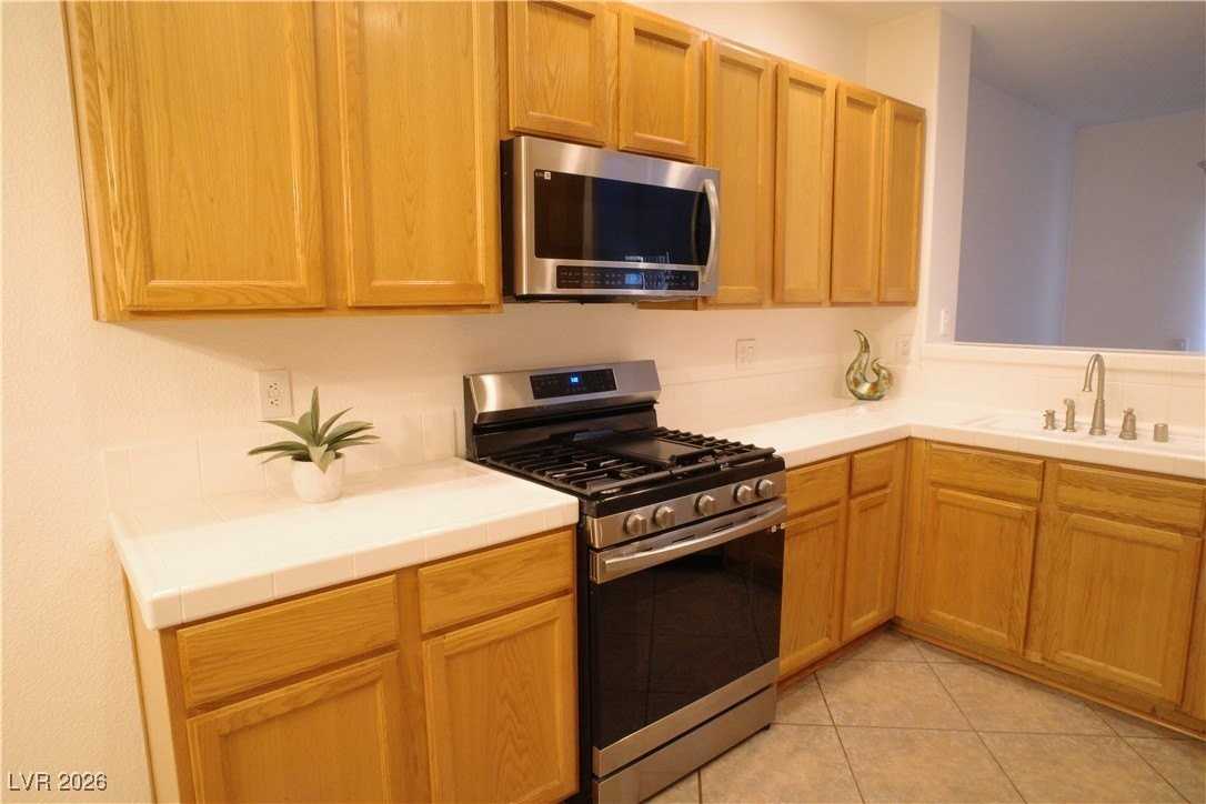 7450 S Eastern Ave #1045 - Photo 5 of 22
