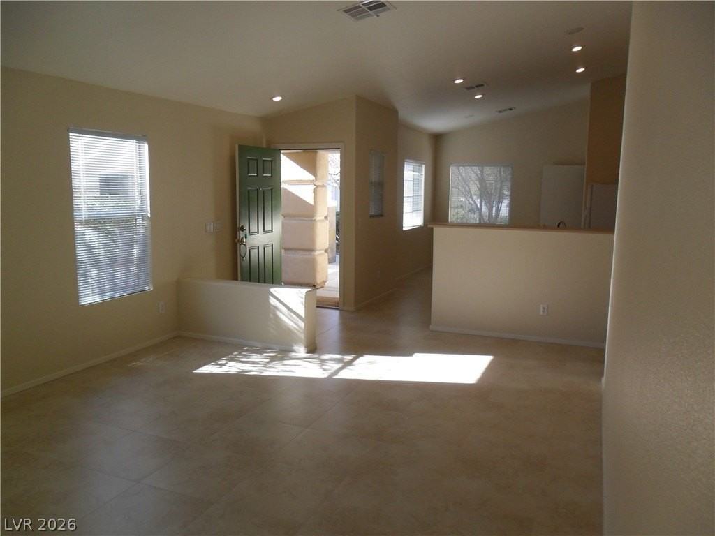 3220 Little Stream St - Photo 2 of 7