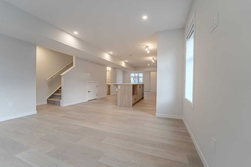 SF168 | 3 Bed, 2.5 Bath Townhouse Mahogany SE Calgary - Photo 3 of 32