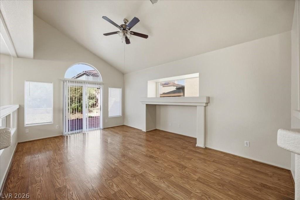 7435 Aurora Glow St - Photo 5 of 27