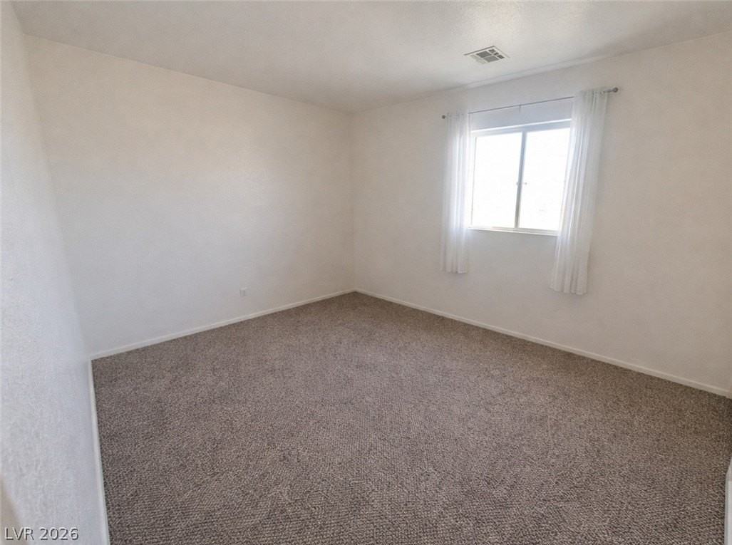 5698 Doubleday St - Photo 6 of 24
