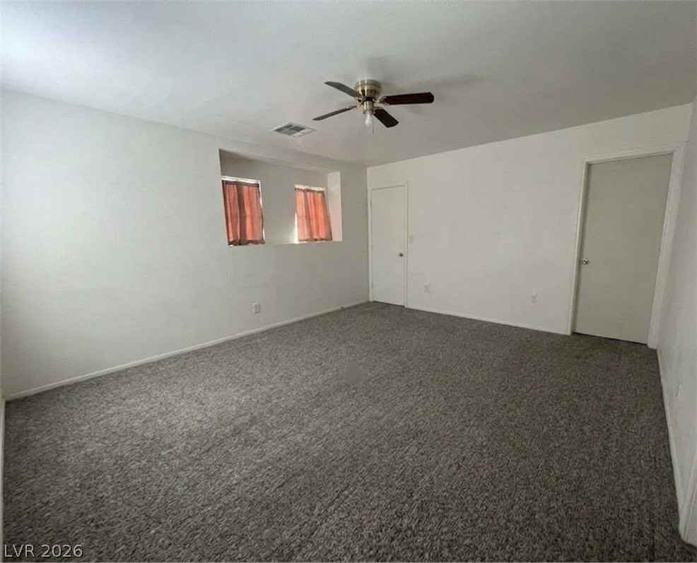 5698 Doubleday St - Photo 7 of 24
