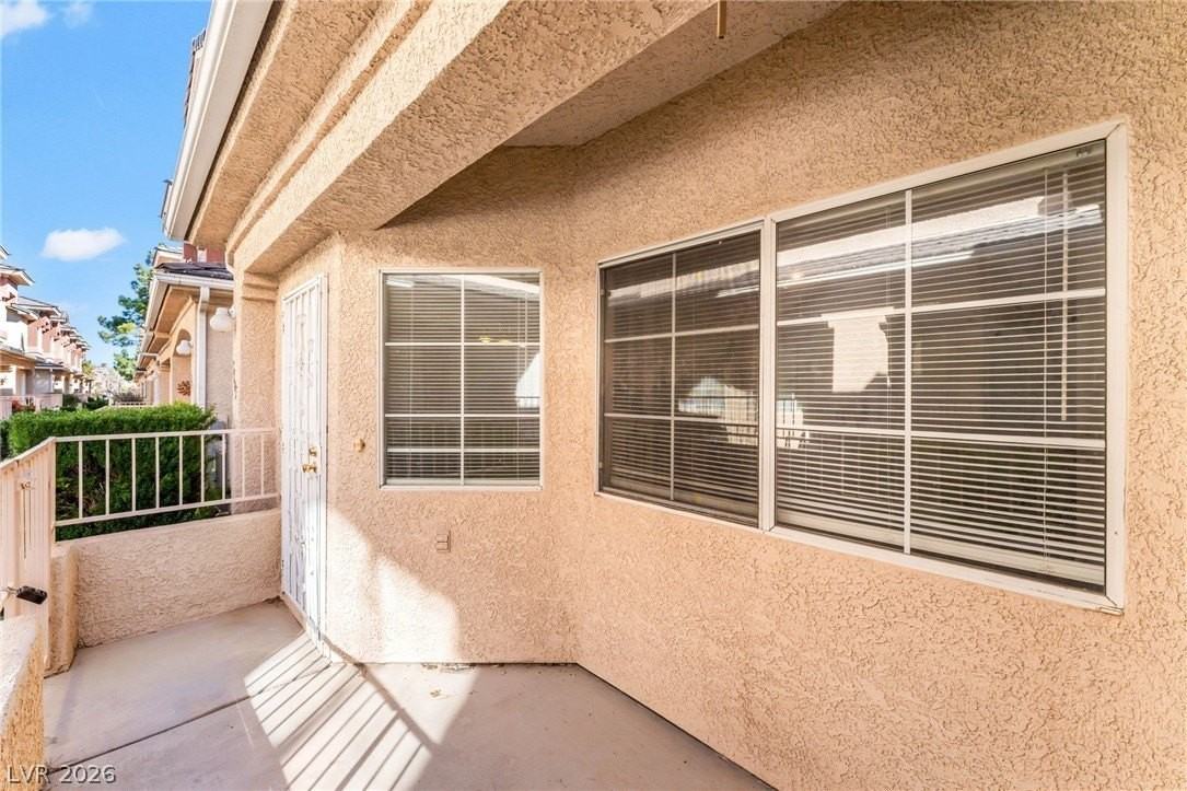 1205 Dusty Creek St - Photo 3 of 20