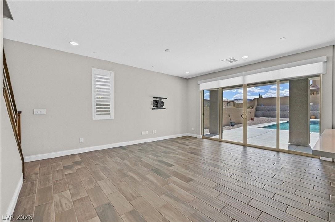 921 Cirrus Cloud Ave - Photo 4 of 36
