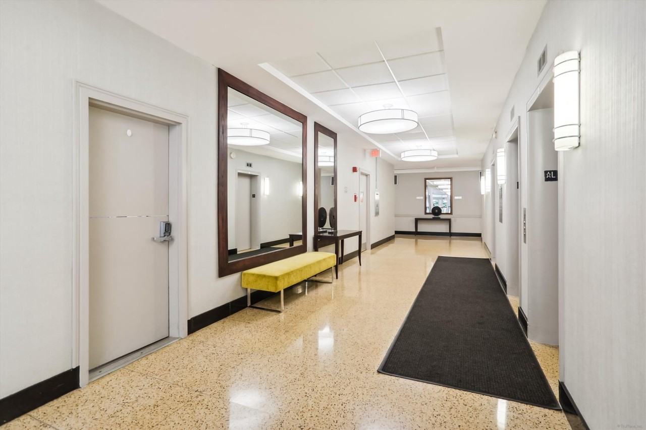 10500 Rockville Pike - Photo 3 of 40