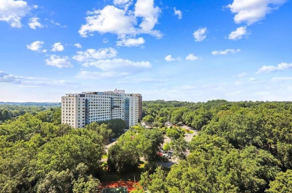10500 Rockville Pike - Photo 6 of 40