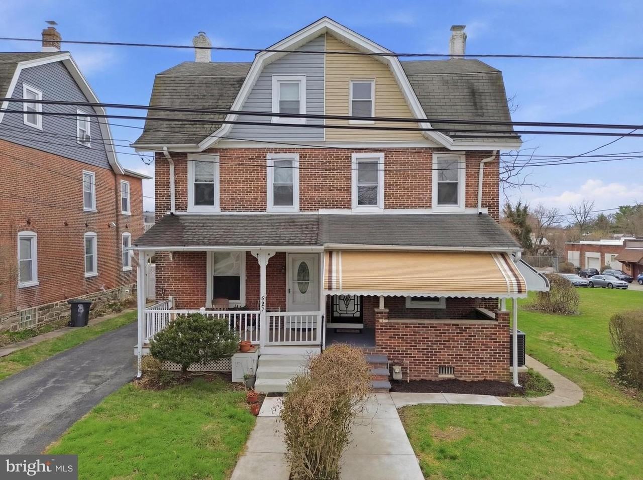 825 Aubrey Ave - Photo 3 of 34