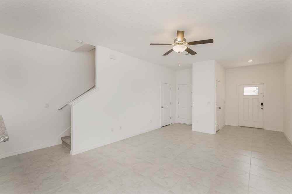 2136 Azure View Way - Photo 4 of 16