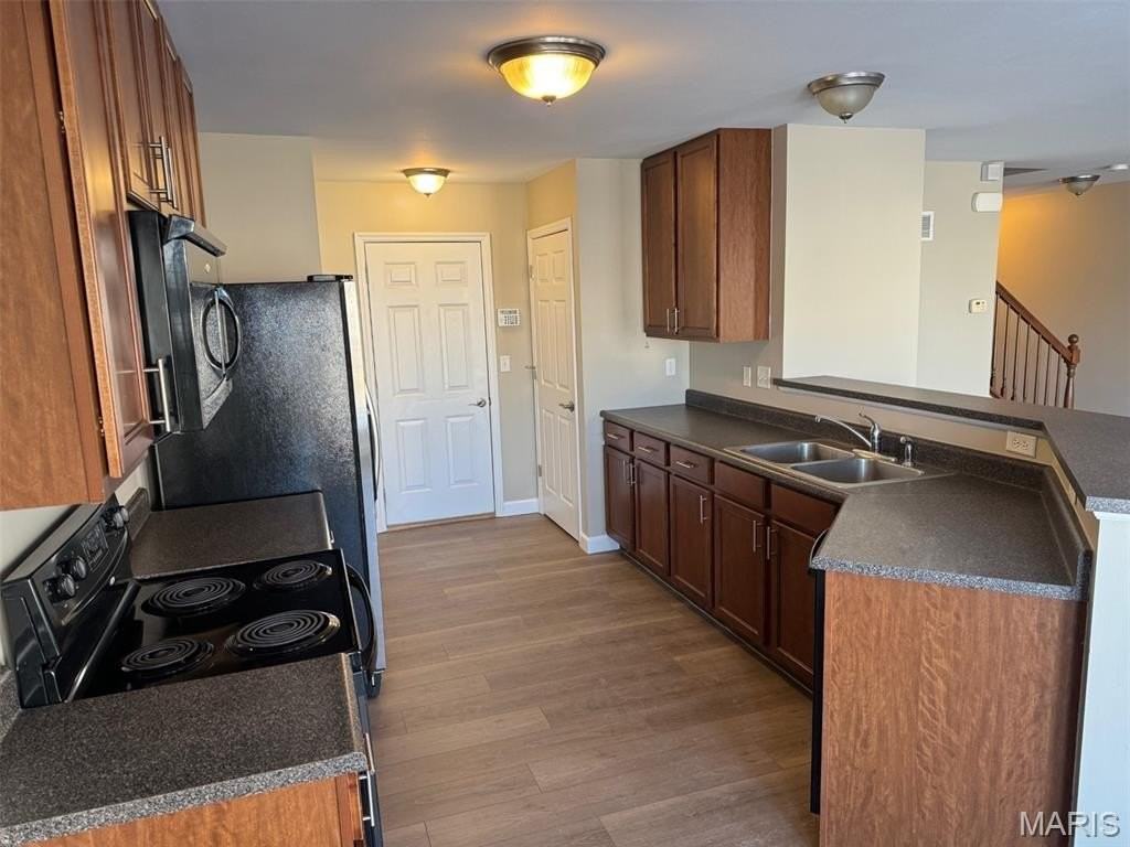 410 Briarcommons Dr - Photo 3 of 14