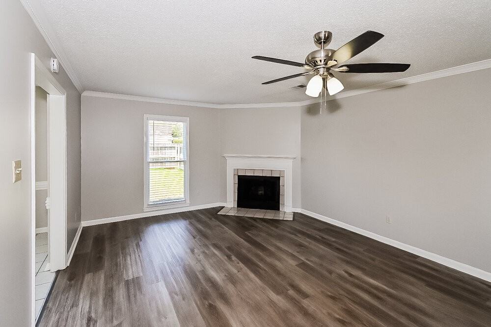 8720 Bazemore Rd - Photo 5 of 17