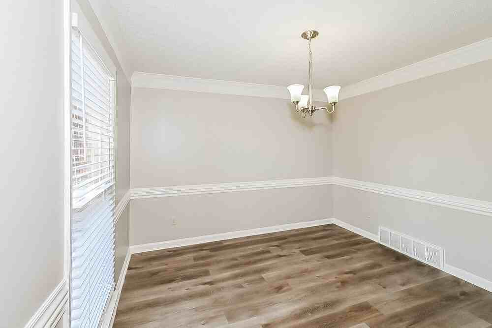 8720 Bazemore Rd - Photo 6 of 17