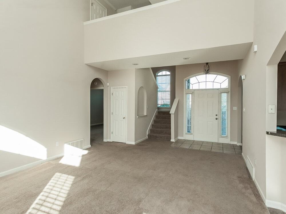 1625 Blackalder Cv - Photo 2 of 16