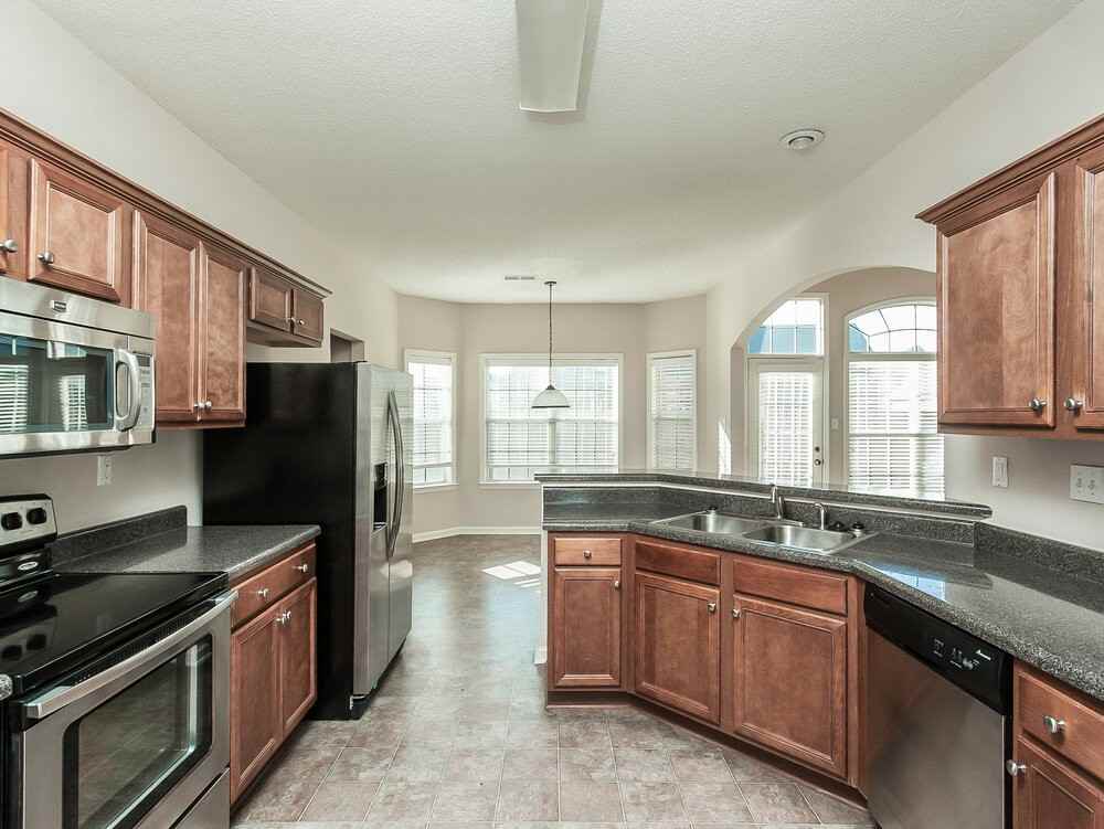 1625 Blackalder Cv - Photo 6 of 16