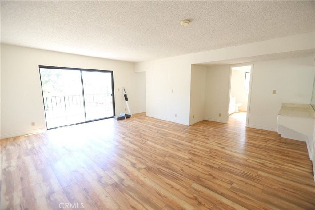 2125 Rocky View Rd - Photo 2 of 9
