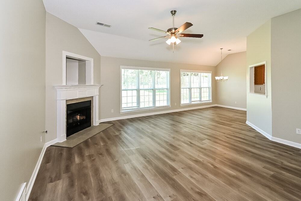 7753 Meadow Ridge Ln - Photo 4 of 17
