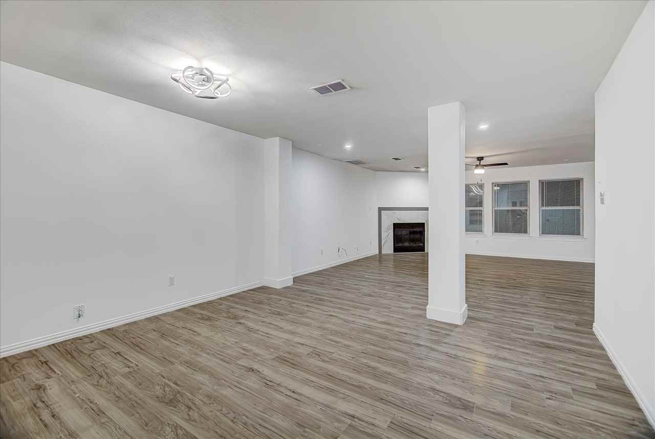 3107 Rendezvous Court - Photo 6 of 9