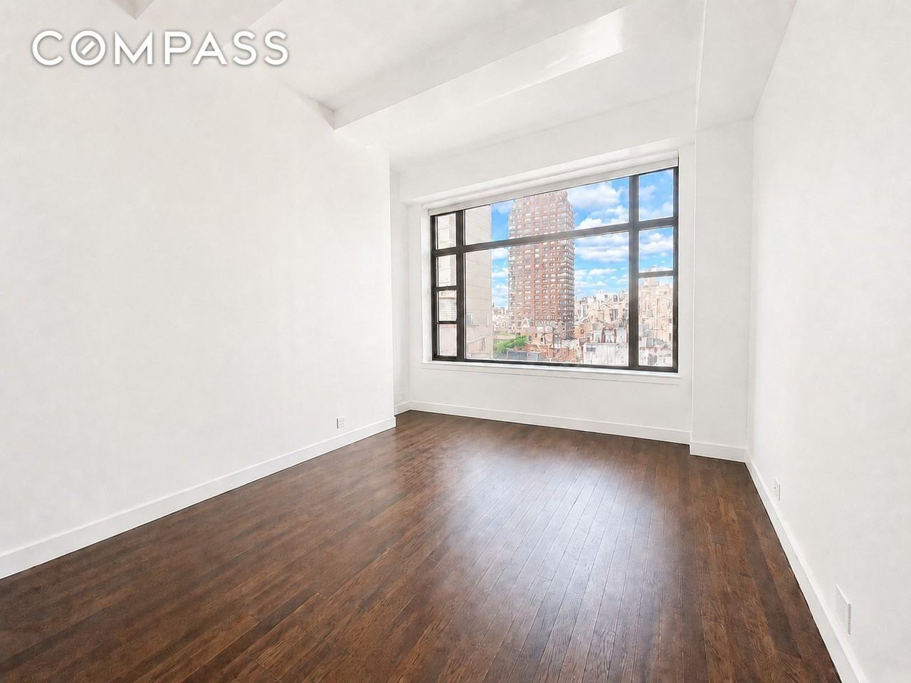43 W 64th St #PH9D - Photo 7 of 24