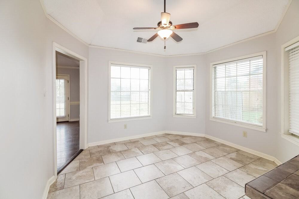 1104 Fox Trace Cv - Photo 5 of 16