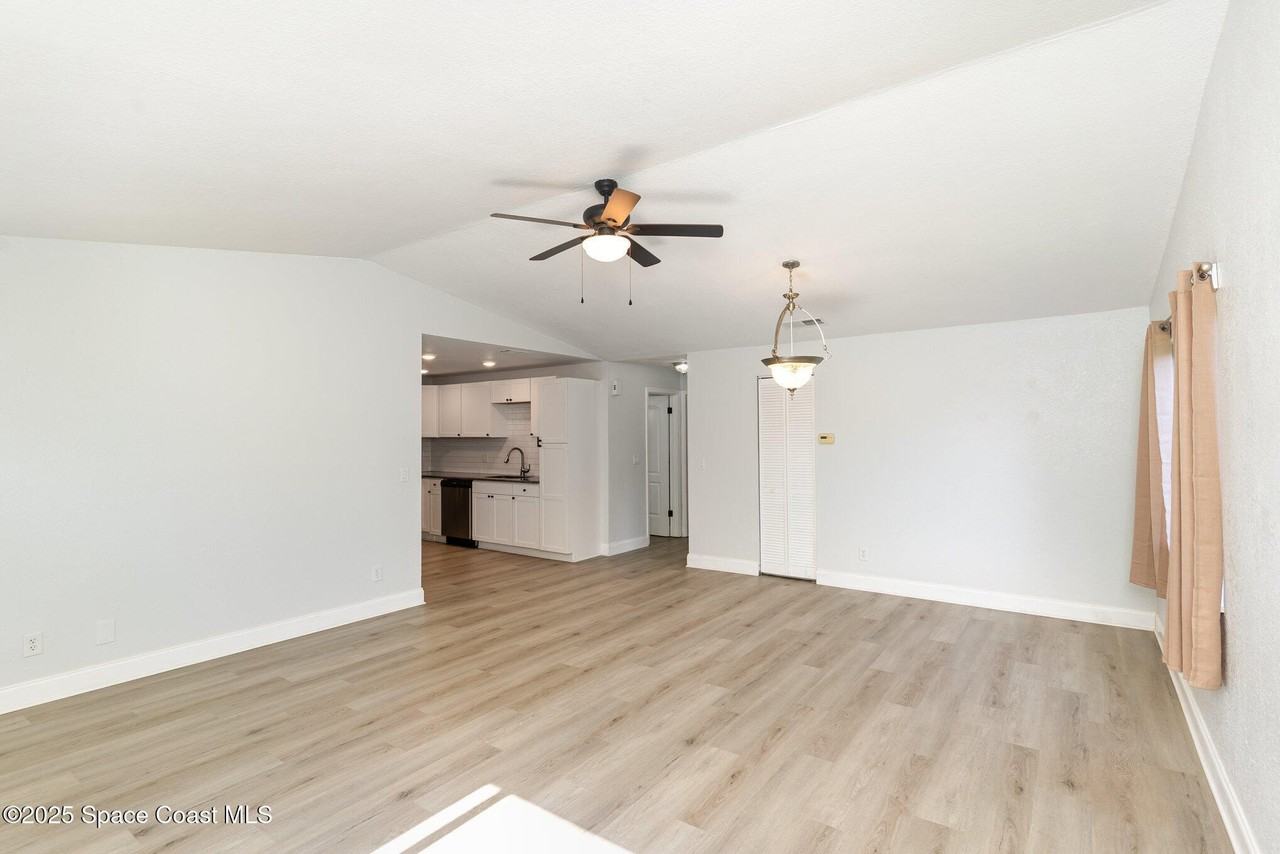 122 Atlas Ln - Photo 5 of 18