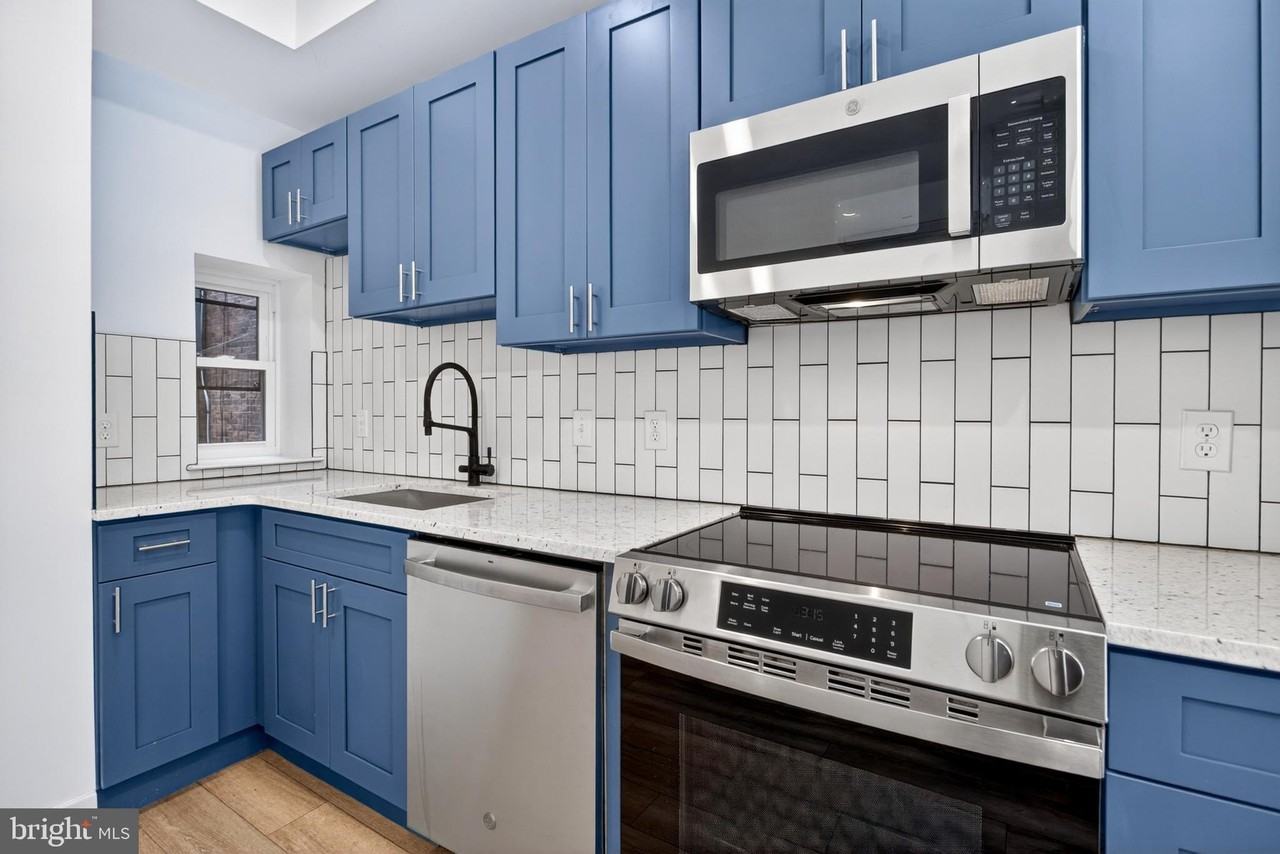 5121 Malcolm St #A - Photo 3 of 17