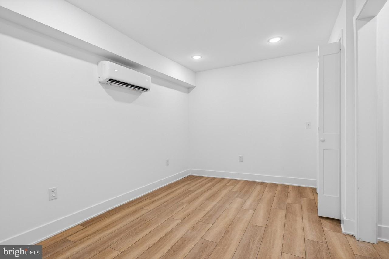5121 Malcolm St #A - Photo 7 of 17