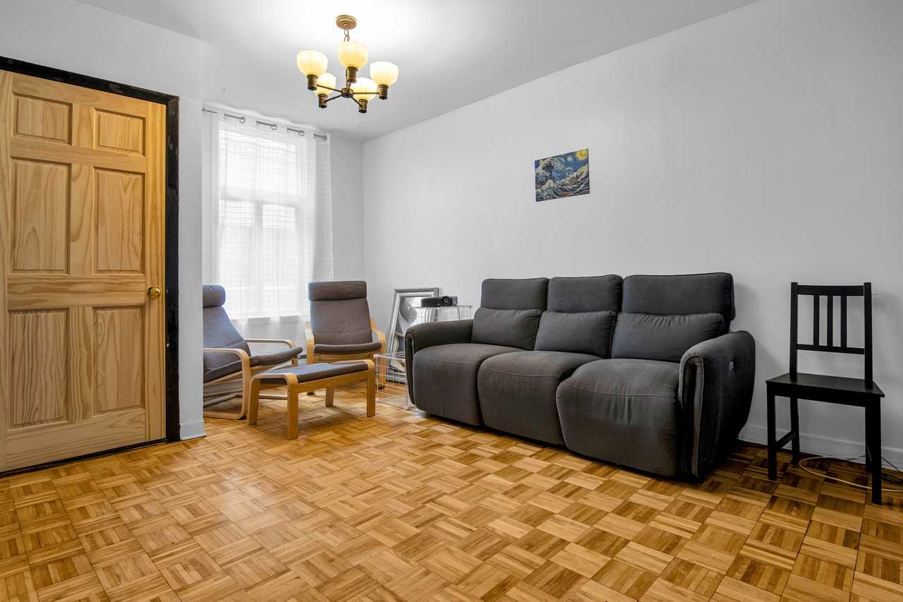 947 Rue Lacasse - Photo 4 of 10