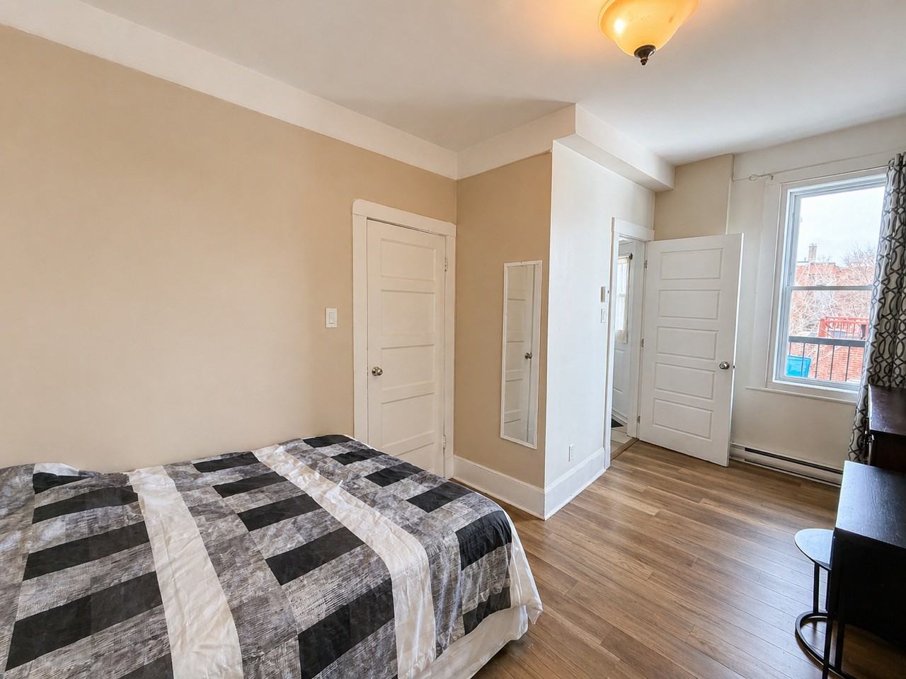 2923 Rue Jolicoeur - Photo 2 of 20