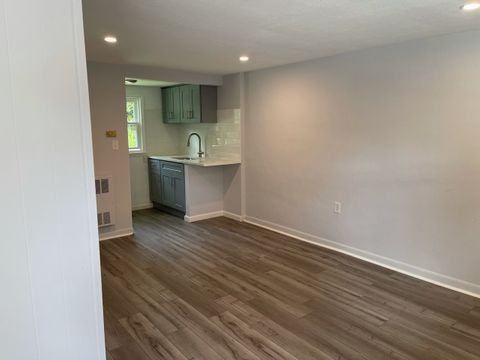 2350 Gold Star Highway - Photo 3 of 8