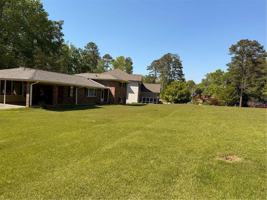 featured image of 1395 Siesta Ln