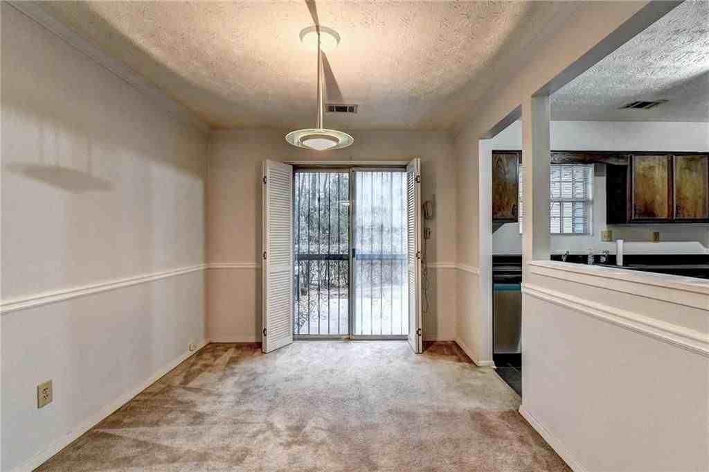 3241 Shadow Walk Ln - Photo 7 of 24